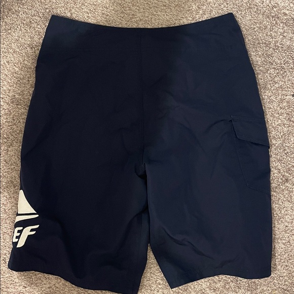 Reef Men's Navy Swim Board Shorts size 33 inch waist - Picture 6 of 6